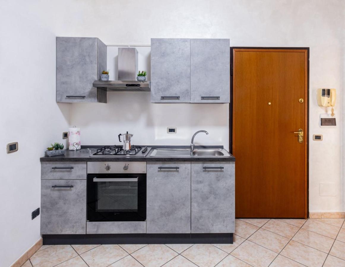 צ'יוויטווקיה Alloggio Alfa - Central Apartment מראה חיצוני תמונה