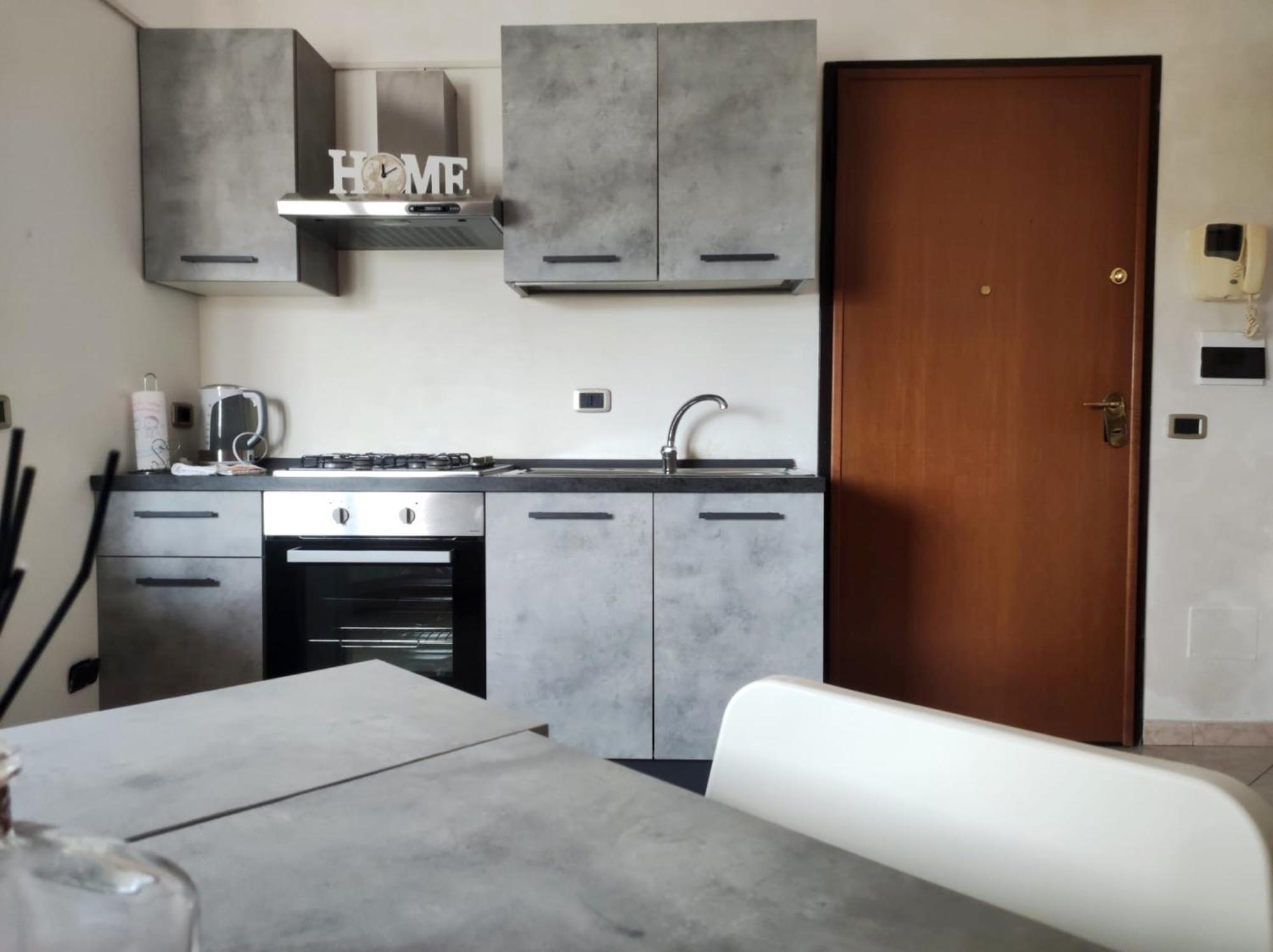 צ'יוויטווקיה Alloggio Alfa - Central Apartment מראה חיצוני תמונה